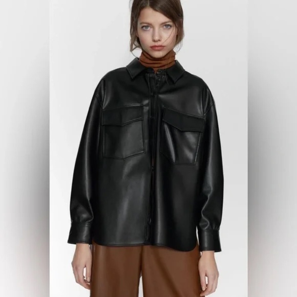 Zara Faux Leather Shirt Size Small
Like New, Pockets, Easy to Wear - Picture 3 of 11